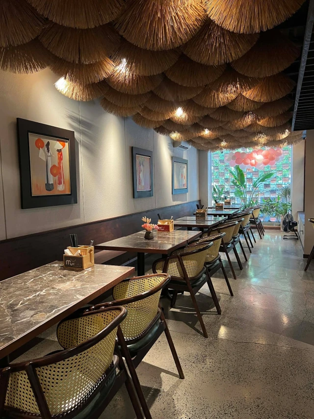 Mùi Kitchen & Café - Đường số 53 - không gian 4