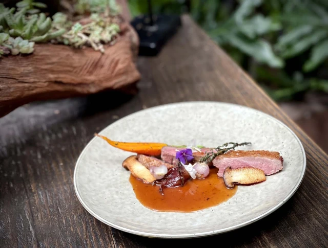 Chạm Bistro Garden - Mỹ Thái