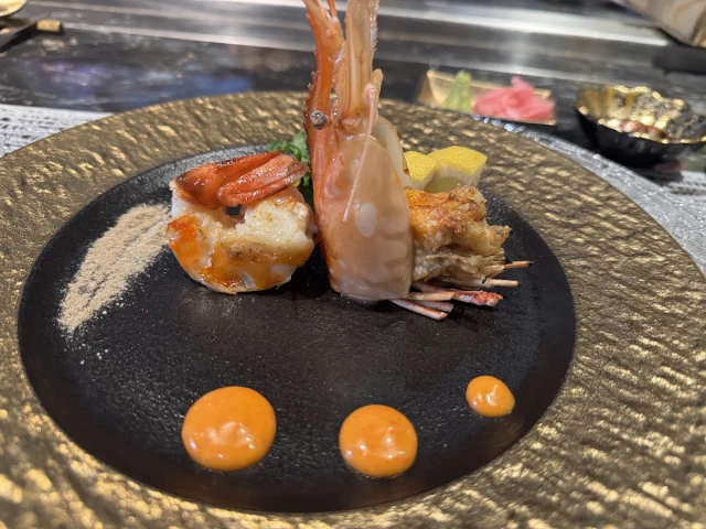 The Gu Teppanyaki & Hotpot - Trần Bình Trọng
