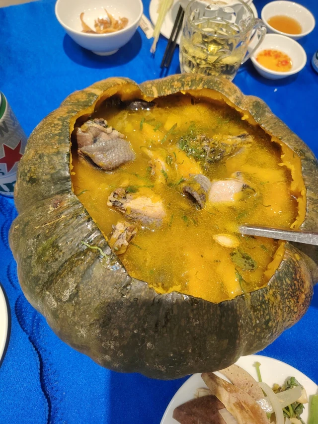 Việt Phố - Lê Quý Đôn