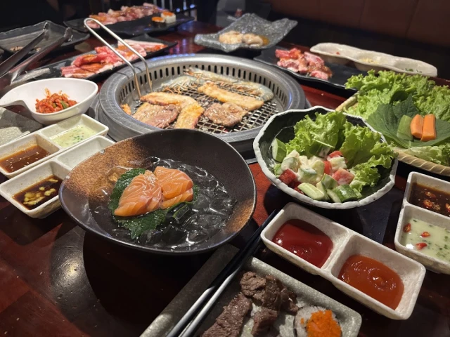 Tasaki BBQ - Vạn Hạnh Mall