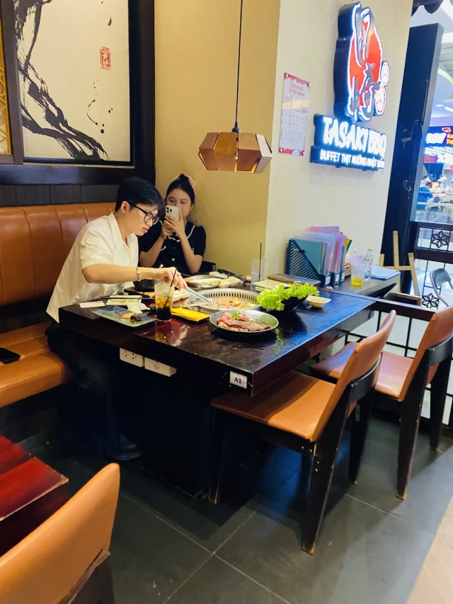 Tasaki BBQ - Vạn Hạnh Mall - không gian 4