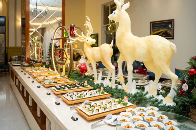 Buffet Sao Bắc Đẩu - Tân Sơn Nhất Hotel