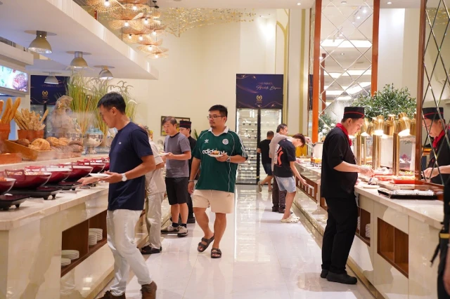 Buffet Sao Bắc Đẩu - Tân Sơn Nhất Hotel - không gian 3