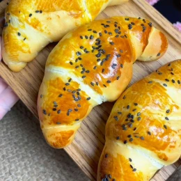 Bánh sừng bò nồi chiên không dầu