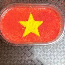 Bánh tiramisu cờ đỏ sao vàng