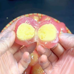 Bánh xu xê thanh long