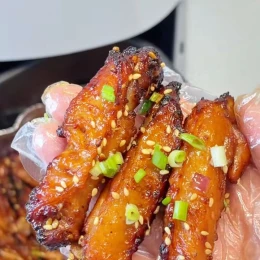 Cánh gà nướng mật ong nồi chiên không dầu