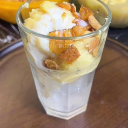 Chè đậu xanh tuổi thơ cốc đá
