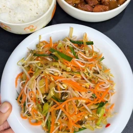 Dưa giá trộn chua ngọt