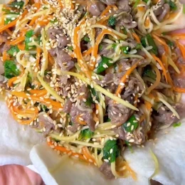 Gỏi bò xoài xanh chua ngọt