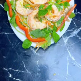 Gỏi đu đủ tôm thịt