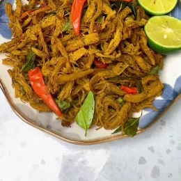 Khô gà lá chanh nồi chiên không dầu