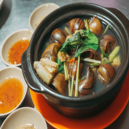 Ốc bươu hấp sả