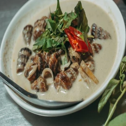 Ốc len xào dừa