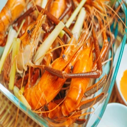 Tôm hấp sả