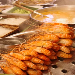 Tôm luộc nước dừa