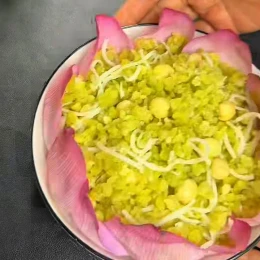 Xôi cốm sen dừa