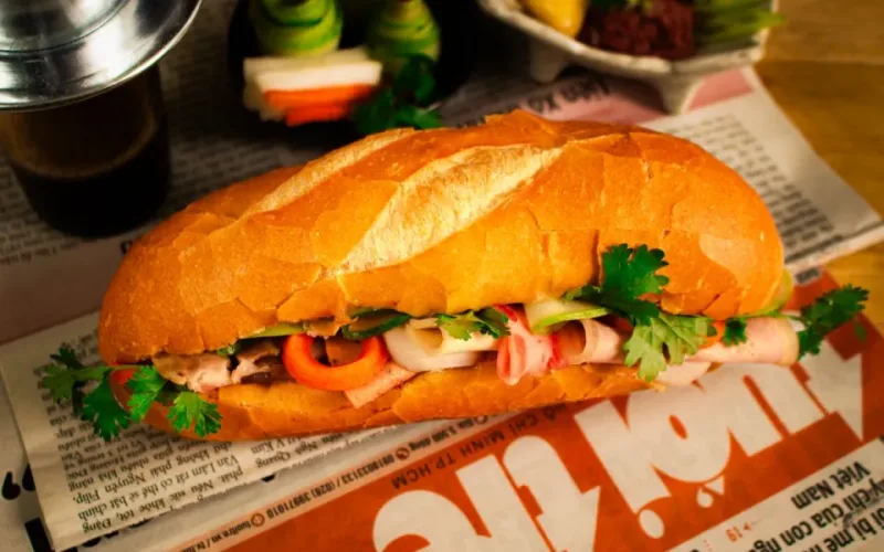 b&aacute;nh chi&ecirc;n kẹp thịt