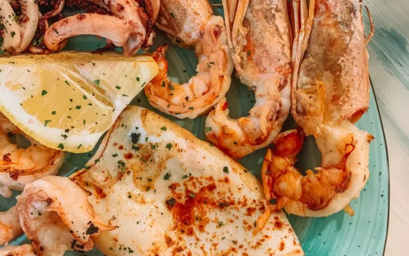 cách làm bánh xèo tôm mực