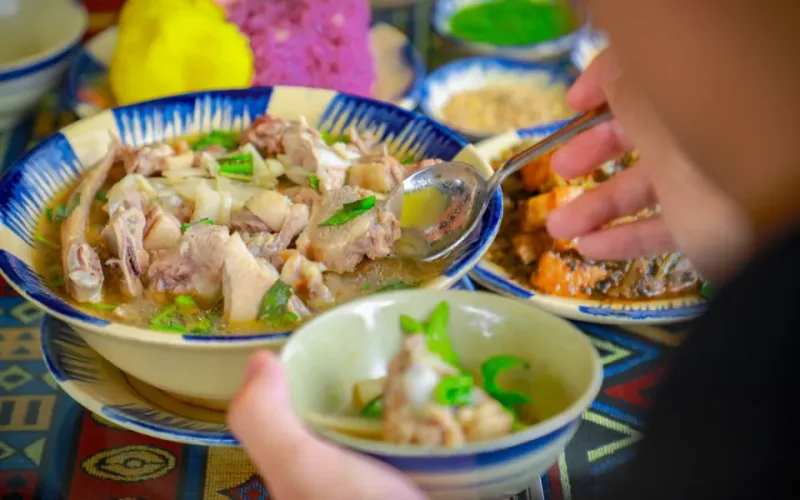 canh gà lá giang