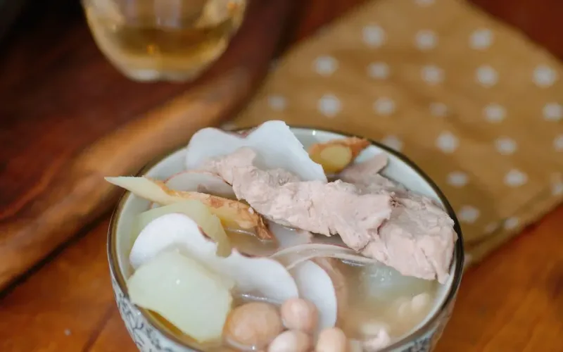 m&oacute;n ngon từ gi&ograve; heo