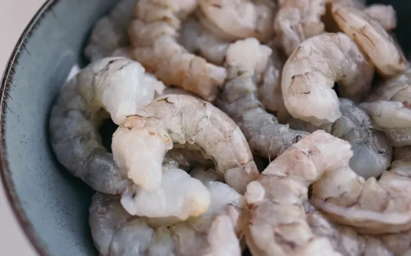 chả tôm áp chảo