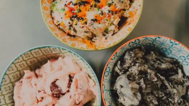 C&aacute;ch l&agrave;m kem tại nh&agrave;: 7 c&ocirc;ng thức đơn giản, kh&ocirc;ng cần m&aacute;y