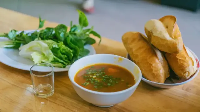 Canh ng&agrave;y nắng n&oacute;ng: 6 m&oacute;n canh m&aacute;t dễ nấu, cả nh&agrave; ăn ngon cơm