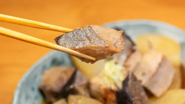 Giò heo kho củ cải: cách làm mềm rục, thấm vị, không hôi