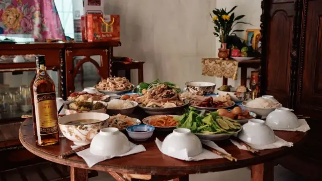 M&acirc;m cơm gia đ&igrave;nh 4 người: 12 thực đơn ngon, đủ chất, tiết kiệm