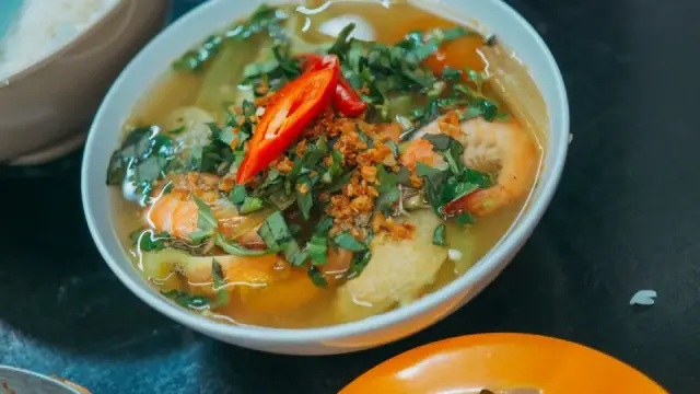 Món ăn bị chua quá: cách chữa vị chua cho từng món đơn giản