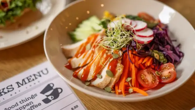Nguyên liệu salad giảm cân: 6 nhóm nên có để no lâu, đủ chất