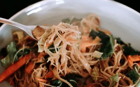 Chay Vị Lai - Bùi Thị Xuân