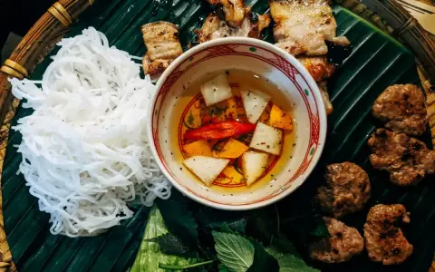 Sỉn Quán - Bát Đàn