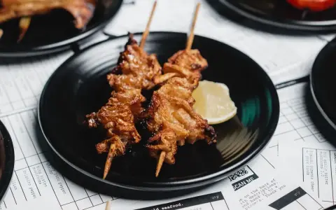 Mugi Ramen & Izakaya - Phan Chu Trinh
