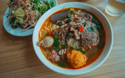 Cơm Nhà Bông - Tố Hữu