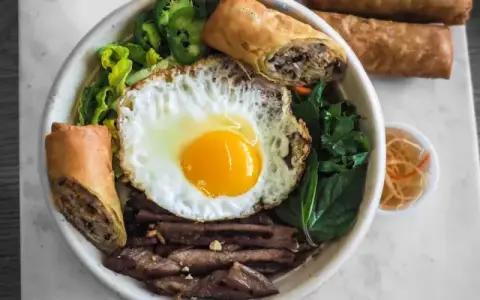 Quán Nhỏ - Nguyễn Khánh Toàn