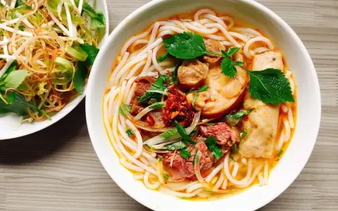Chả Cá Hàng Sơn - Huỳnh Thúc Kháng