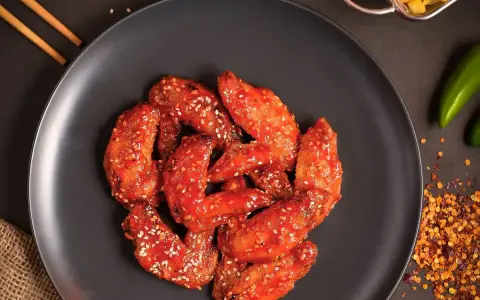 Vương Quốc Gà - KĐT Xa La