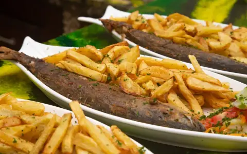Lahata Restaurant - Dương Đình Nghệ