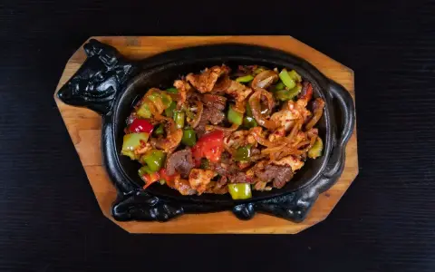 Old Hanoi Restaurant - Tôn Thất Thiệp
