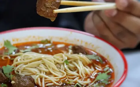 Nét Huế - Nguyễn Văn Huyên