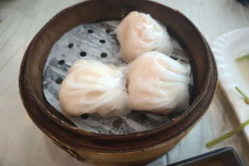 Há cảo tôm xửng tre