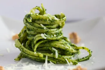 Mì Ý pesto phô mai