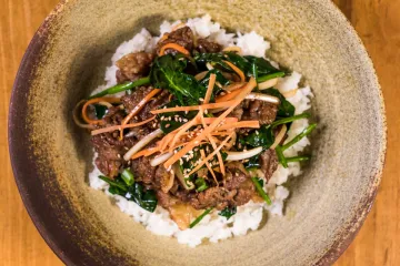 Cơm trộn bò bulgogi
