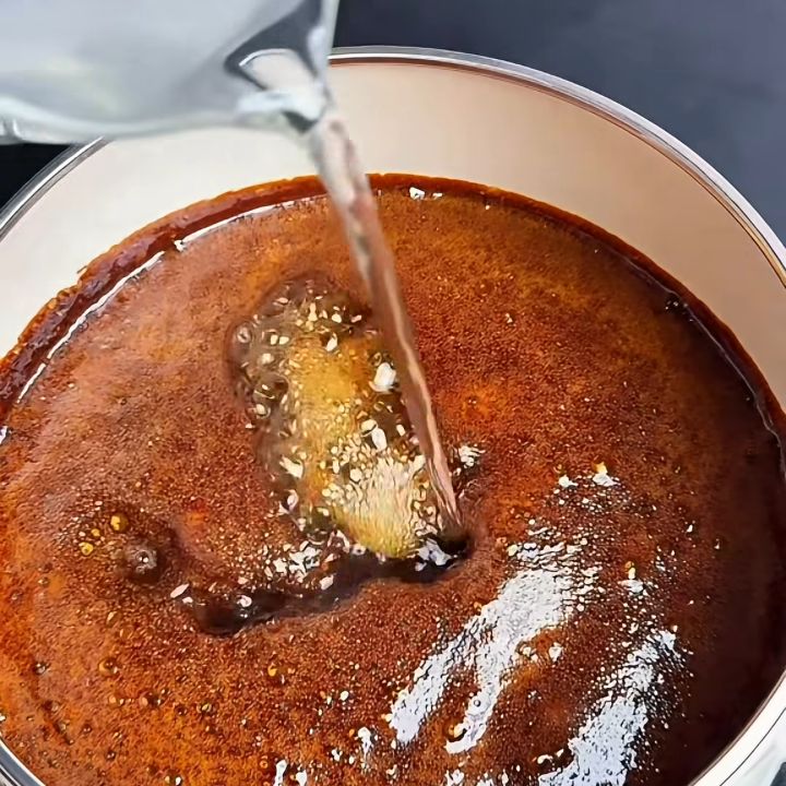 Thêm nước