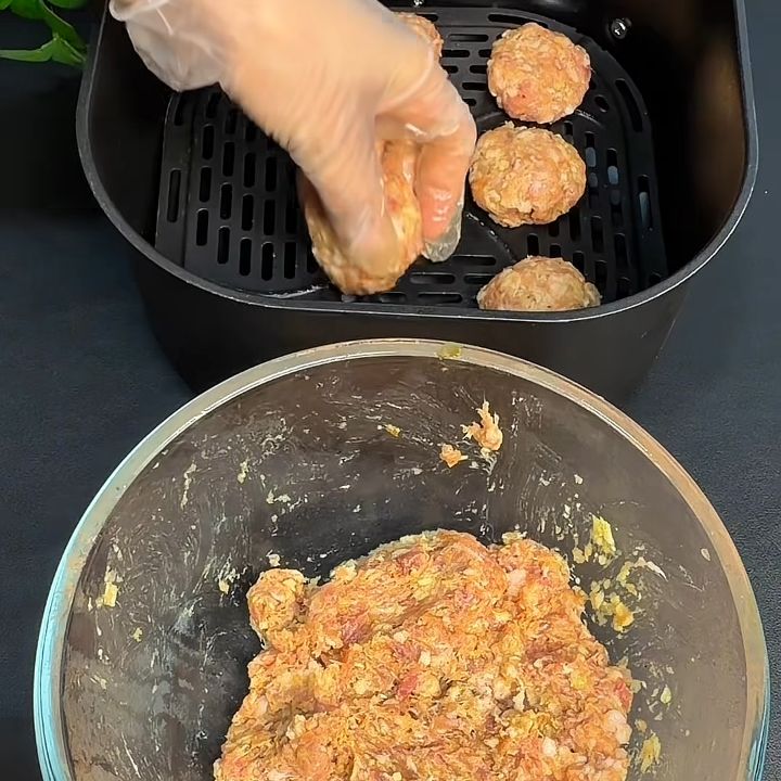 Xếp vào nồi chiên