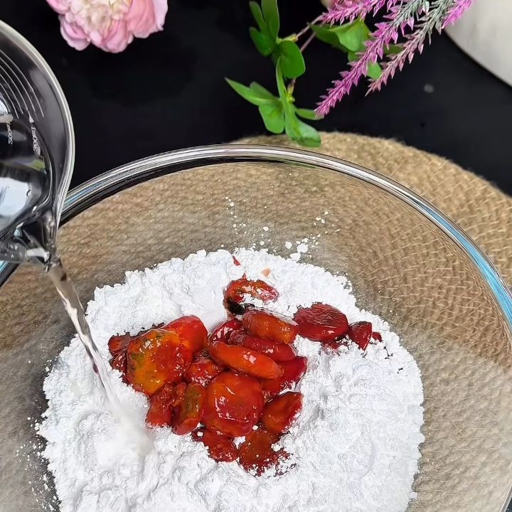 Thêm gấc