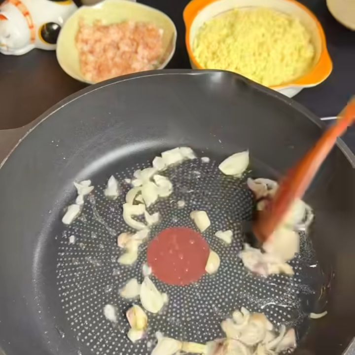Xào thịt